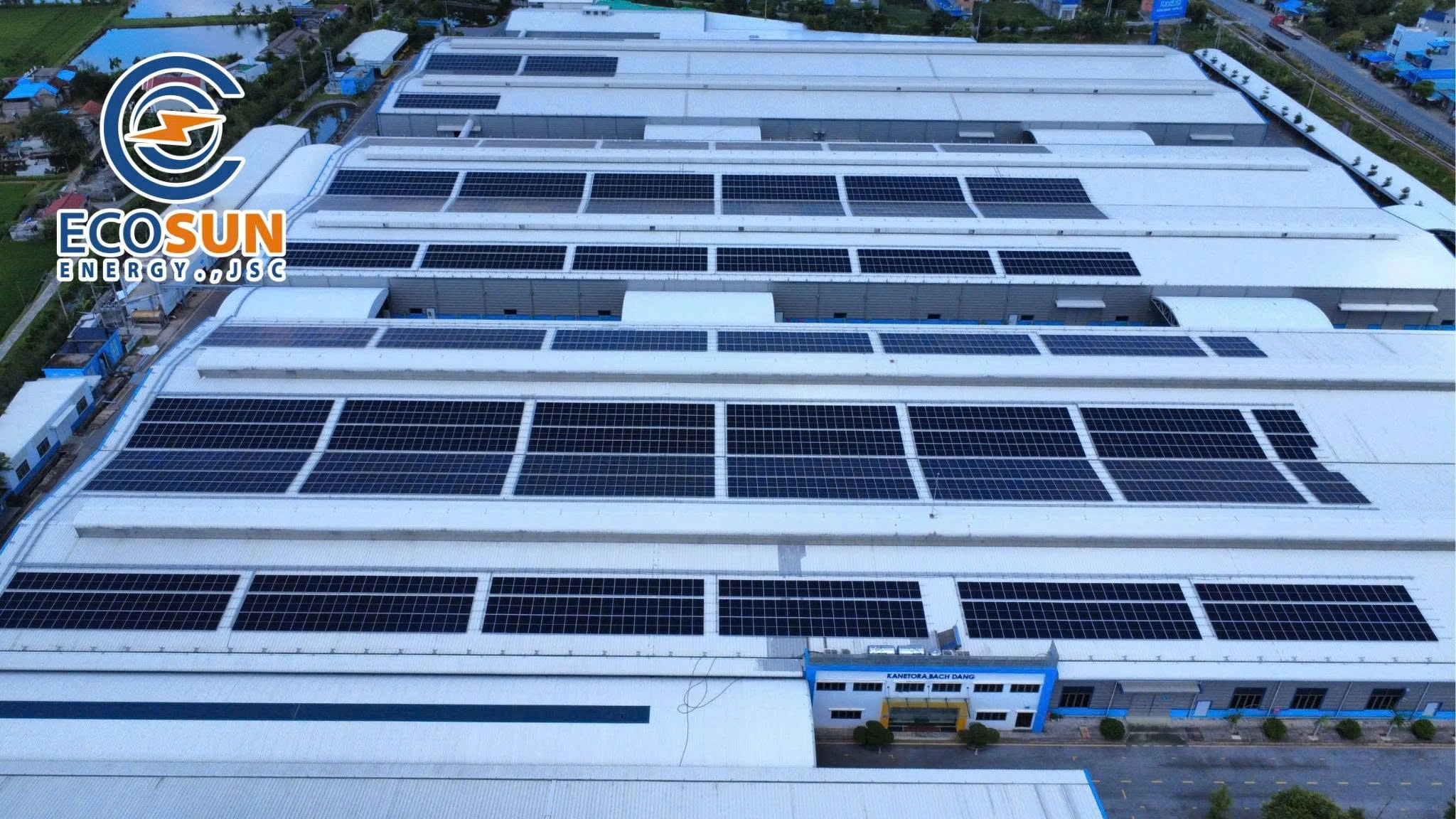Kanetora Bạch Đằng: 3,000 kW Rooftop Solar Power System 🌞Pioneering sustainable manufacturing with clean energy.